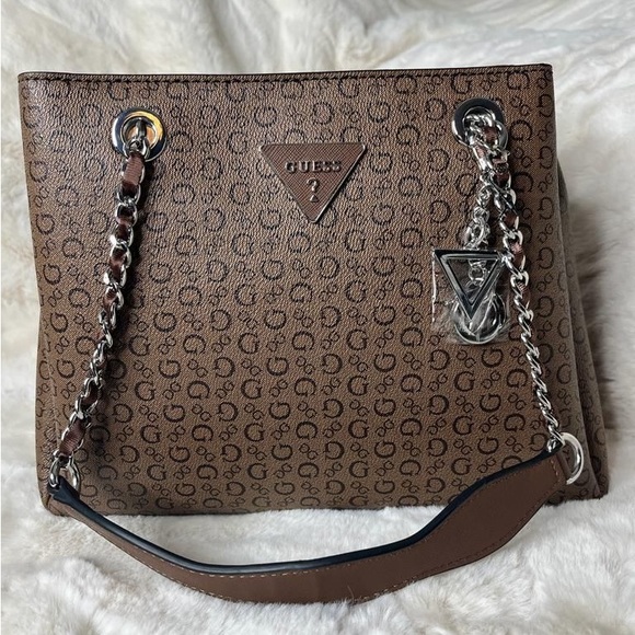 Authentic and Beautiful Bag at low price🤩 - Picture 1 of 1